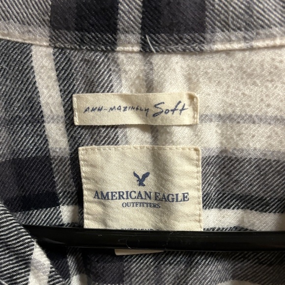 American Eagle Outfitters Black and White Plaid Button Down Shirt - Picture 3 of 11